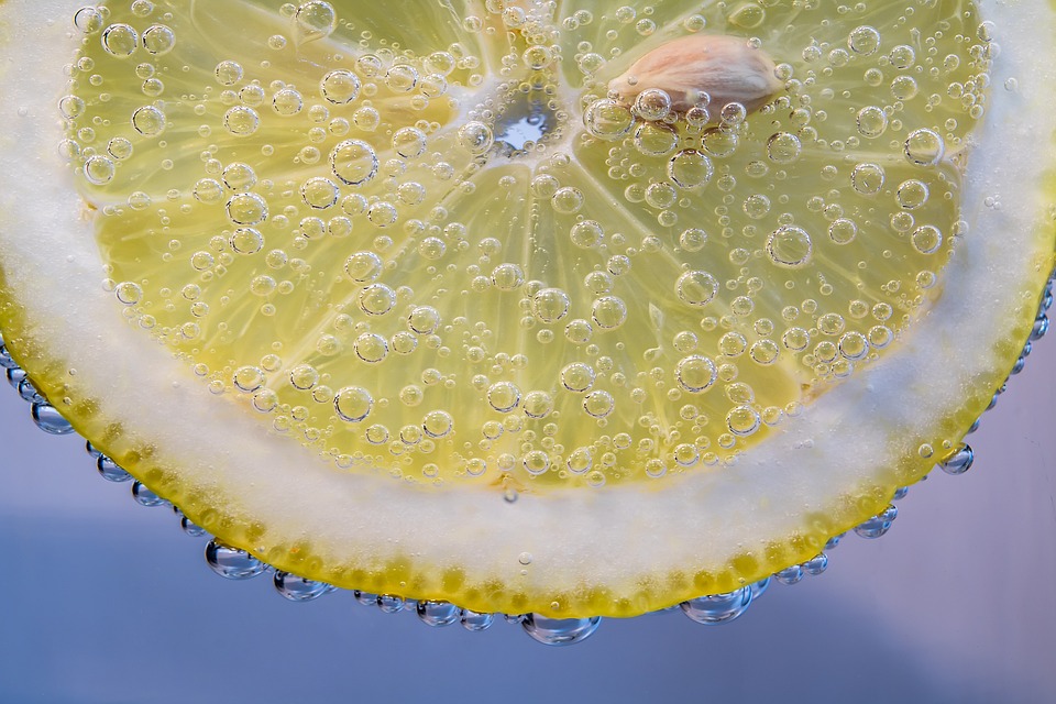 slice-of-lemon-2135548_960_720.jpg